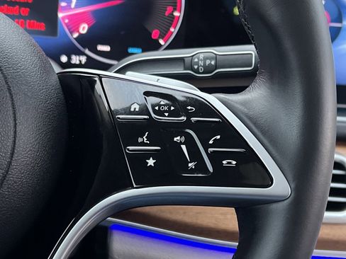 Certified 2024 Mercedes-Benz GLE 350 4MATIC image 29