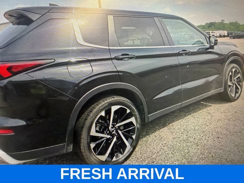 Used 2024 Mitsubishi Outlander SE AWD/4WD image 4