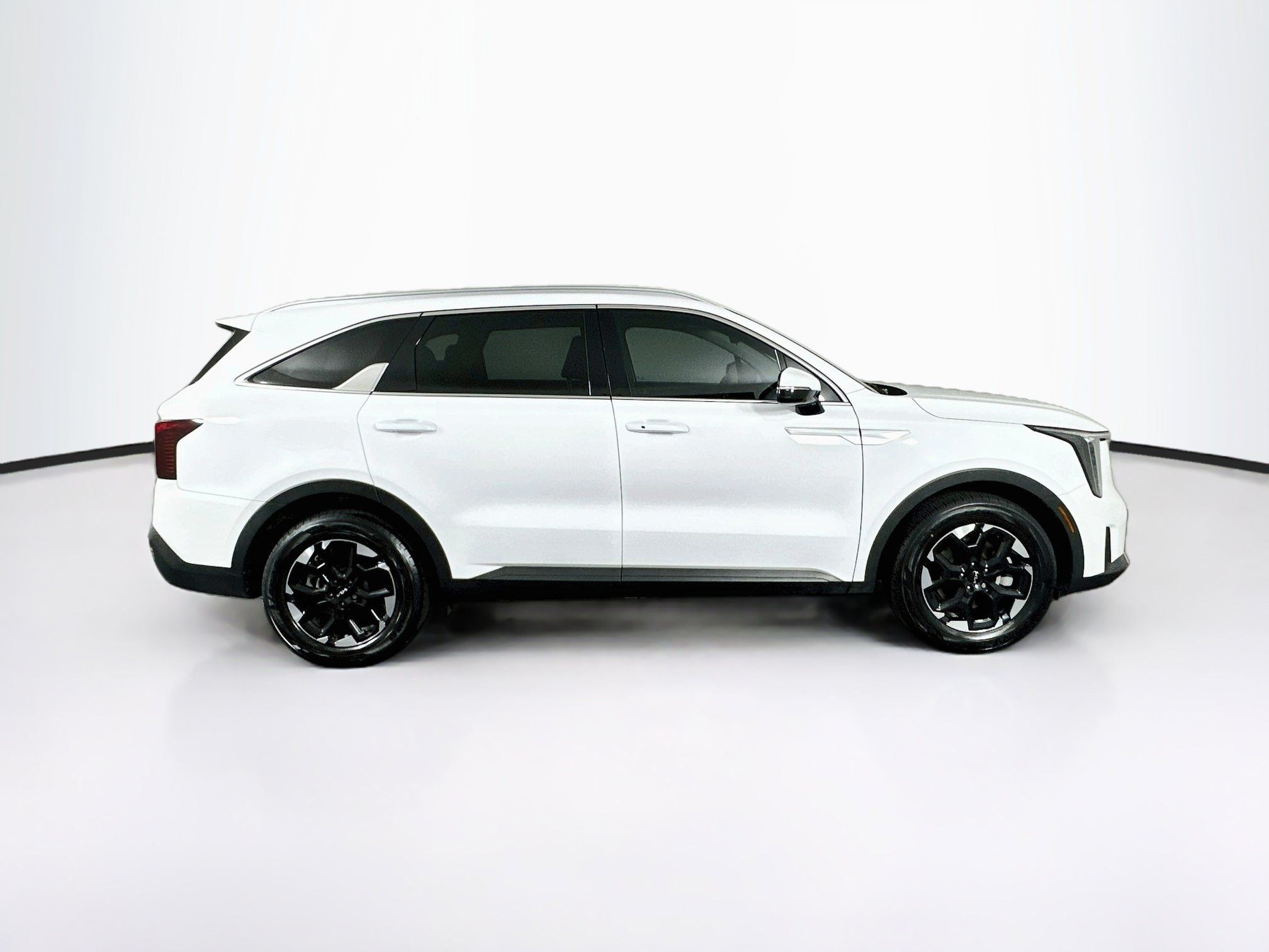 Used 2025 Kia Sorento S w/ Panoramic Sunroof Package FWD image 10