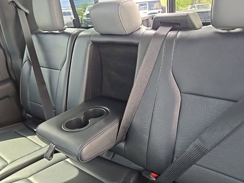 Used 2021 Ford F150 Lariat w/ Equipment Group 501A Mid image 45