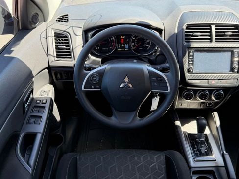 Used 2022 Mitsubishi Outlander Sport ES image 10