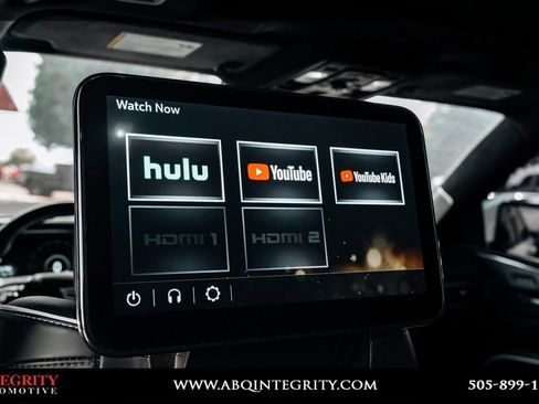 Used 2024 Cadillac Escalade Sport Platinum AWD/4WD image 47