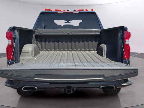 Used 2022 Chevrolet Silverado 1500 RST w/ Z71 Off-Road Package AWD/4WD image 26