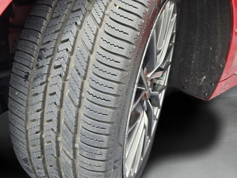 Used 2019 Genesis G80 3.3T Sport RWD image 34