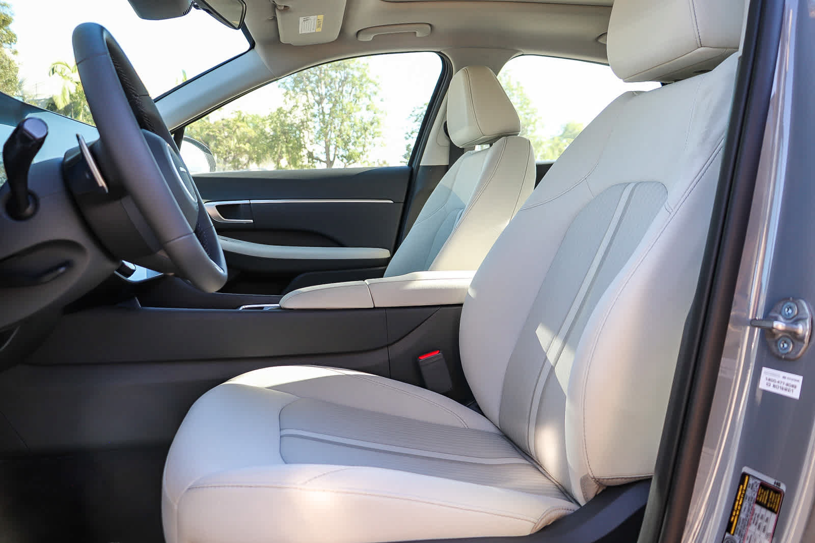 New 2026 Hyundai Sonata SEL FWD image 18