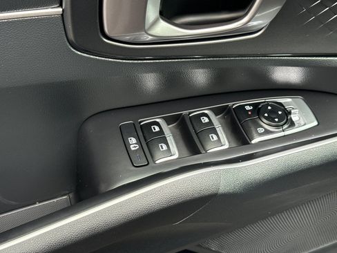 Certified 2026 Kia Sorento EX AWD/4WD image 11