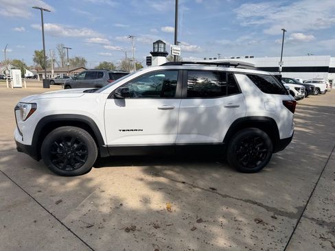 New 2026 GMC Terrain Elevation w/ Elevation Premium Package image 8