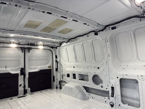 New 2025 Ford Transit 250 Low Roof AWD image 11