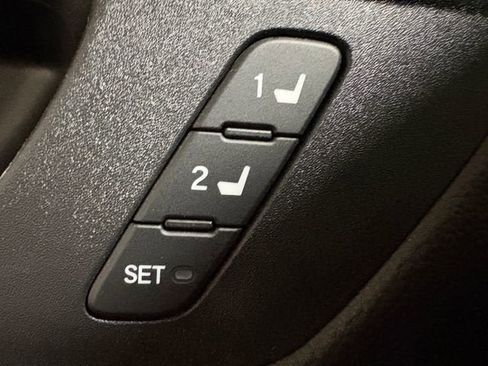 Used 2025 Honda CR-V Sport-L image 9