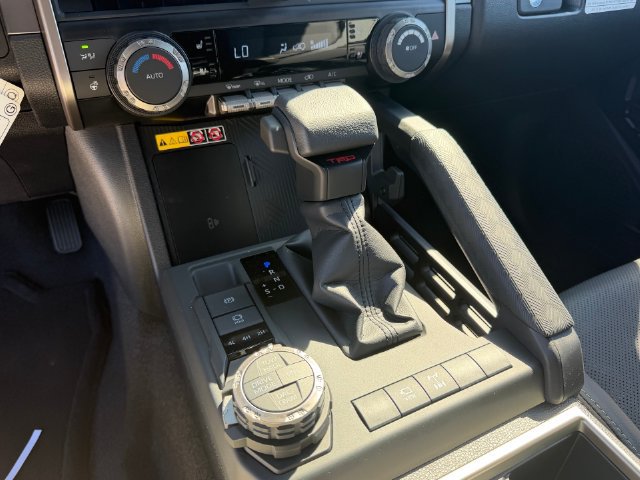 New 2026 Toyota 4Runner TRD Off-Road Premium AWD/4WD image 18