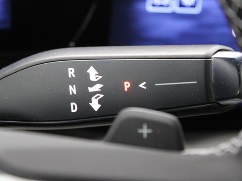 New 2026 Chevrolet Traverse LT w/ Sun and Wheel Package FWD image 36