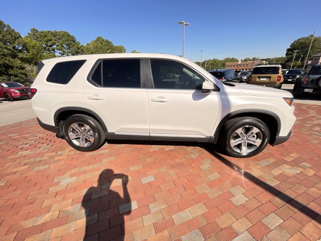 Used 2024 Honda Pilot EX-L image 37