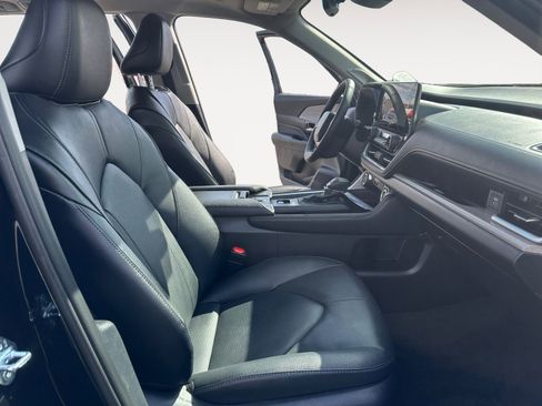 New 2026 Toyota Grand Highlander Limited image 15