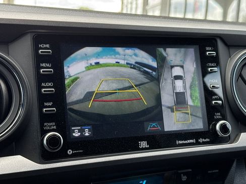 Used 2023 Toyota Tacoma TRD Off-Road w/ TRD Premium Off Road Package image 20