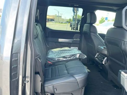 New 2025 Ford F350 Platinum w/ FX4 Off-Road Package image 84