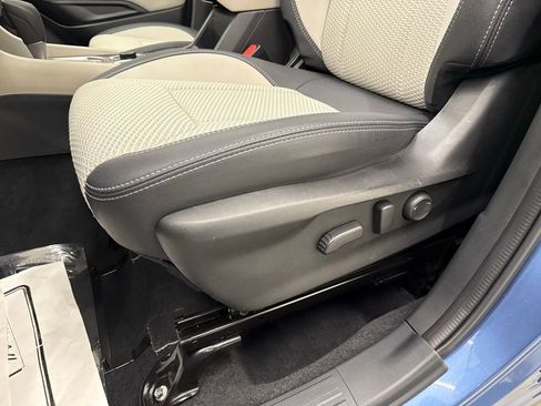 Used 2023 Subaru Forester Premium w/ Popular Package #1 image 12