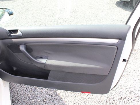 Used 2008 Volkswagen Rabbit S FWD image 20