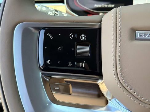 New 2026 Land Rover Range Rover Long Wheelbase SE AWD/4WD image 31