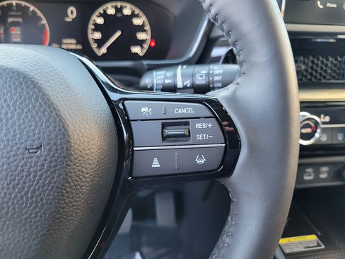 Used 2024 Honda CR-V EX-L image 24