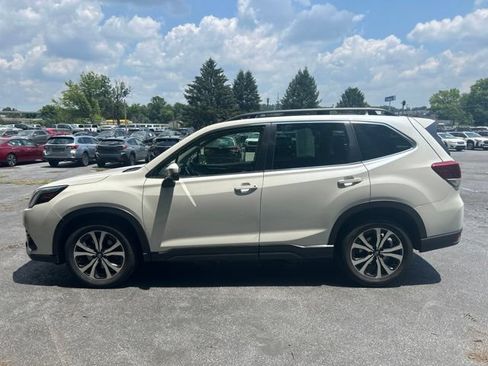 Used 2023 Subaru Forester Limited AWD/4WD image 8