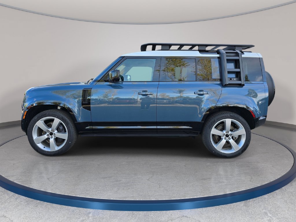 New 2026 Land Rover Defender 110 X-Dynamic SE AWD/4WD image 8