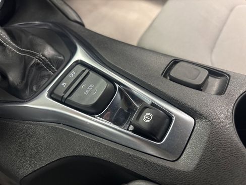 Used 2023 Chevrolet Camaro LT image 22