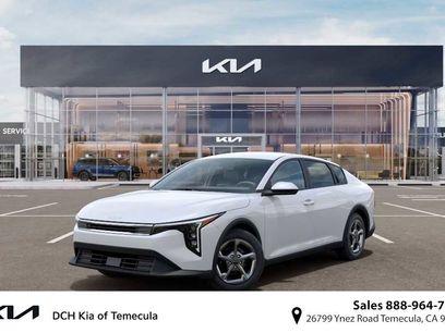 New 2026 Kia K4 LXS