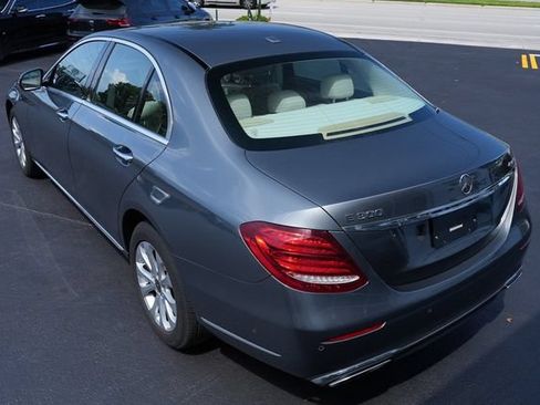 Used 2018 Mercedes-Benz E 300 4MATIC image 8