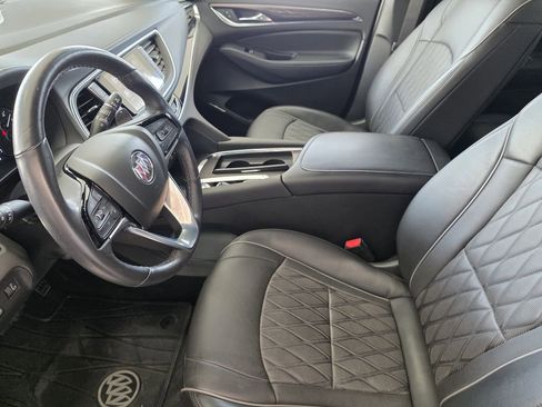 Used 2024 Buick Enclave Avenir w/ Avenir Technology Package AWD/4WD image 11