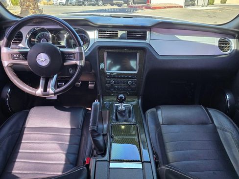 Used 2013 Ford Mustang GT Premium w/ Electronics Pkg RWD image 11