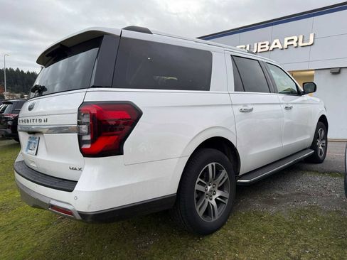 Used 2022 Ford Expedition Max Limited image 3