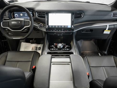 New 2026 Jeep Grand Wagoneer 4WD image 22