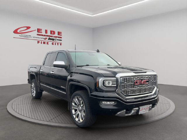 Used 2017 GMC Sierra 1500 Denali w/ Denali Ultimate Package AWD/4WD image 12