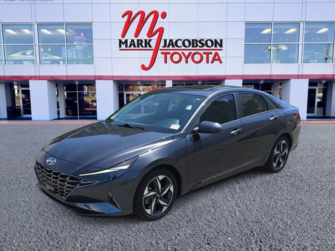 Used 2022 Hyundai Elantra Limited FWD image 1