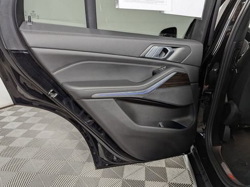 Used 2019 BMW X5 xDrive40i w/ Convenience Package image 41