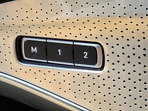 Used 2024 Lotus Emira First Edition image 25