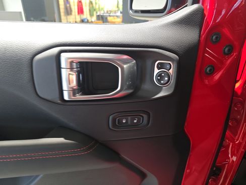 New 2026 Jeep Wrangler Unlimited Rubicon image 15