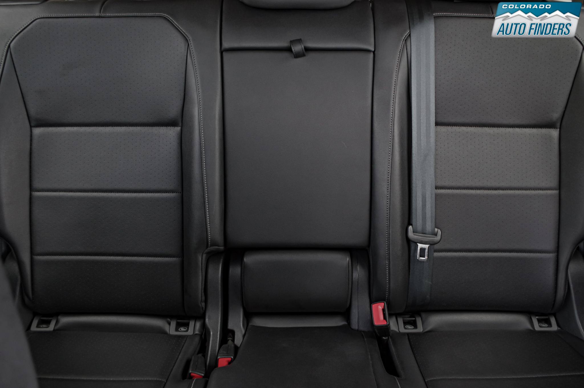 Used 2019 Volkswagen Tiguan SE FWD image 25