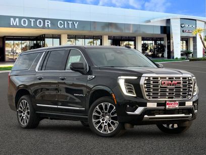 New 2026 GMC Yukon XL Denali w/ Sun & Power Step Package