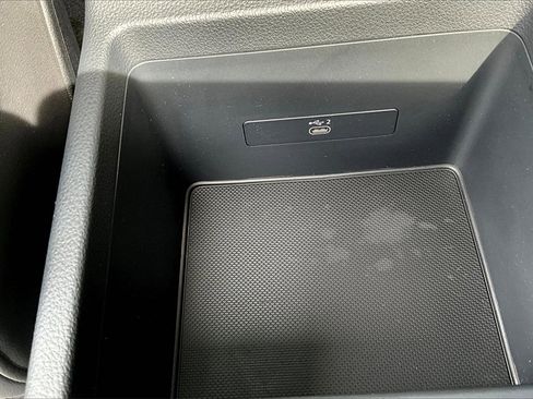 Used 2023 Audi Q5 2.0T Premium image 16