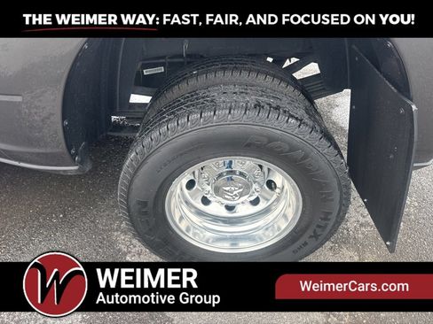 Used 2025 RAM 3500 Laramie w/ Sport Appearance Package AWD/4WD image 7