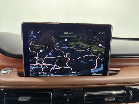 Used 2020 Lincoln Aviator Reserve w/ Equipment Group 201A AWD/4WD image 37