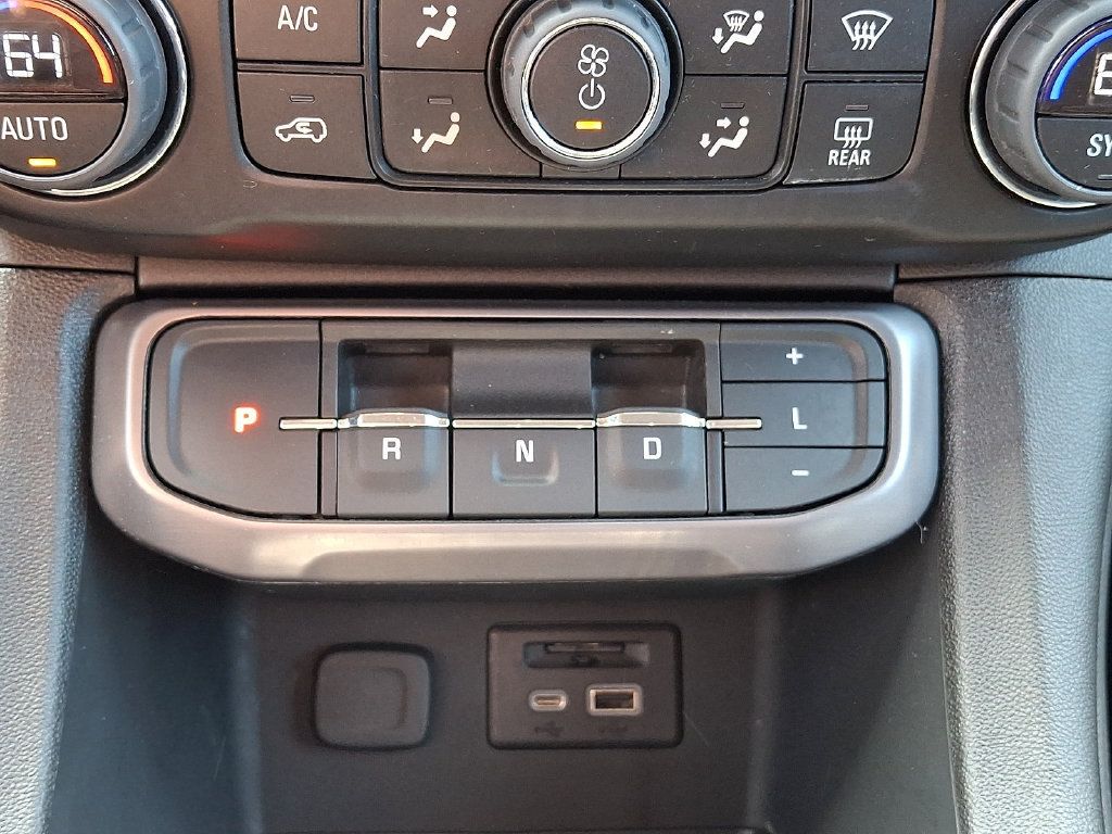 Used 2023 GMC Acadia AT4 AWD/4WD image 15