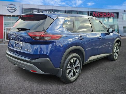 Certified 2023 Nissan Rogue SV image 6