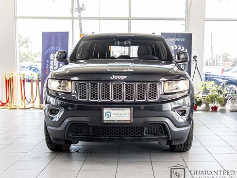 Used 2015 Jeep Grand Cherokee Laredo w/ Quick Order Package 23E AWD/4WD image 2