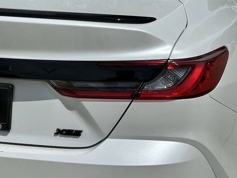 Used 2025 Toyota Camry XSE FWD image 8
