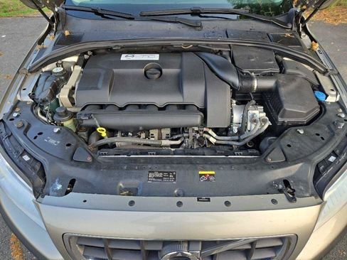 Used 2011 Volvo XC70 T6 AWD/4WD image 28