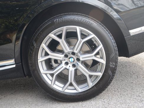 Used 2025 BMW X7 xDrive40i AWD/4WD image 24