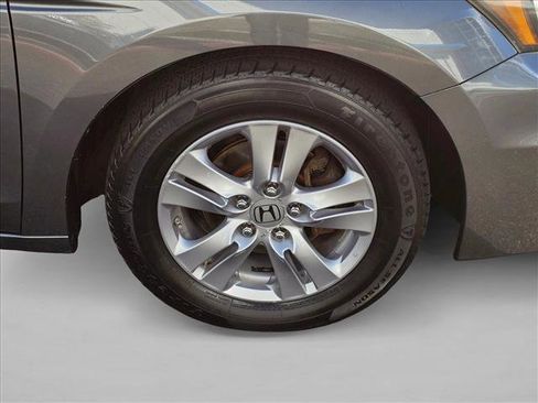Used 2012 Honda Accord LX image 9