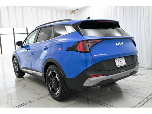 New 2026 Kia Sportage EX w/ EX Panorama Roof Package image 5